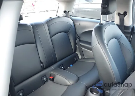 2016 Mini Hardtop Cooper from USA, damaged, VIN WMWXP5C57G3B77233